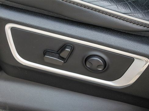 Used 2022 RAM 1500 Laramie image 27