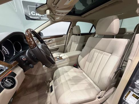 Used 2014 Mercedes-Benz E 350 4MATIC Sedan image 30