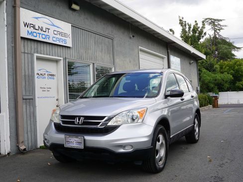 Used 2011 Honda CR-V LX image 1