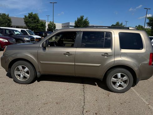 Used 2010 Honda Pilot EX-L image 8