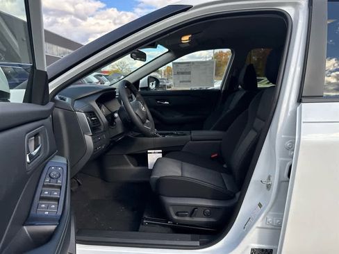 New 2026 Nissan Rogue SV image 11