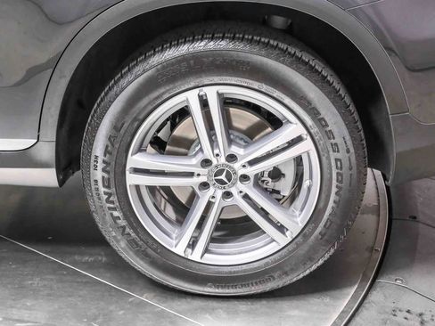 Certified 2021 Mercedes-Benz GLC 300 image 9