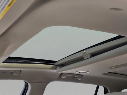 Used 2019 GMC Acadia Denali w/ Technology Package image 14