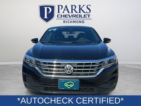 Used 2022 Volkswagen Passat 2.0T R-Line FWD image 2