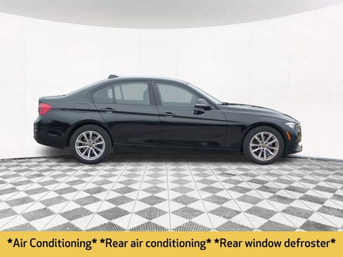 Used 2017 BMW 320i xDrive Sedan image 7