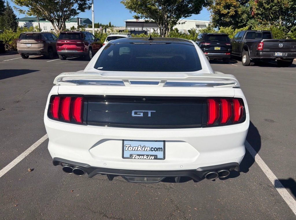 Used 2021 Ford Mustang GT RWD image 4