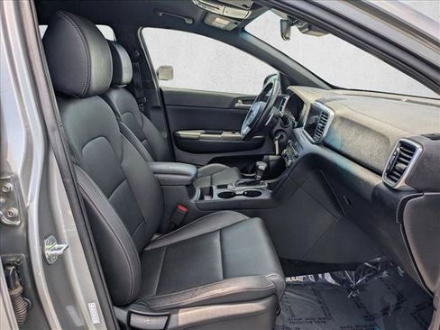 Used 2020 Kia Sportage S FWD image 19