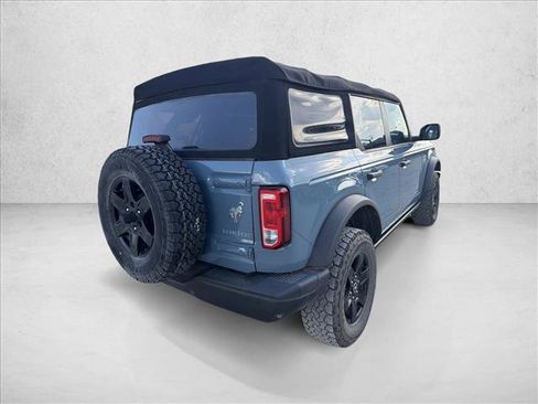 Used 2022 Ford Bronco Black Diamond AWD/4WD image 5
