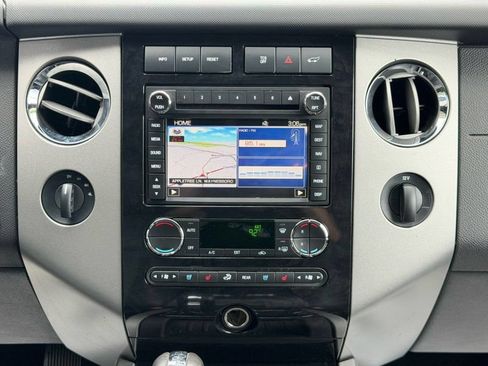 Used 2012 Ford Expedition Limited AWD/4WD image 10