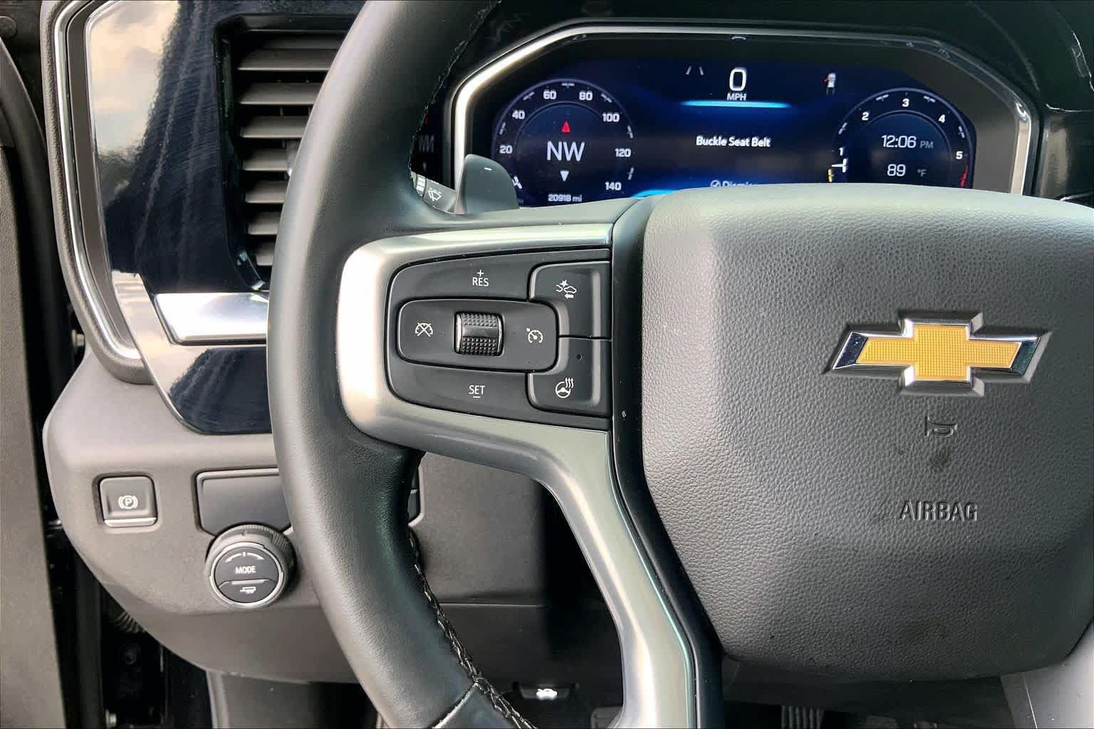 Used 2025 Chevrolet Silverado 1500 LTZ w/ LTZ Convenience Package II RWD image 23