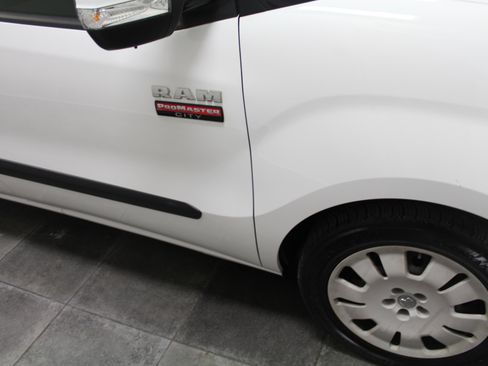 Used 2019 RAM ProMaster City Tradesman SLT image 36