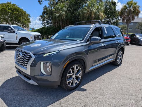 Used 2022 Hyundai Palisade SEL w/ Premium Package FWD image 8