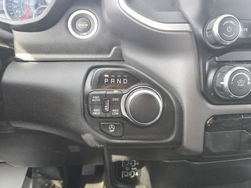 Used 2022 RAM 1500 Big Horn AWD/4WD image 18