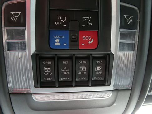 Used 2020 RAM 1500 Rebel w/ Rebel Level 2 Equipment Group AWD/4WD image 31