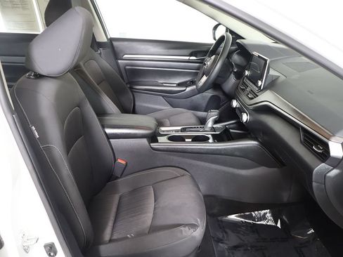 Used 2023 Nissan Altima 2.5 SV AWD/4WD image 21