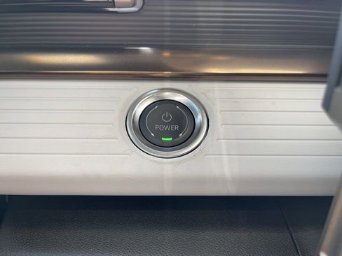 New 2025 GMC Hummer EV 3X w/ LPO, Roof Cross Rail Package image 17