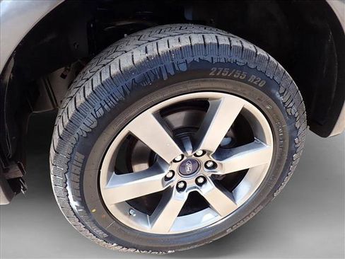 Used 2015 Ford F150 Lariat w/ Equipment Group 502A Luxury AWD/4WD image 7