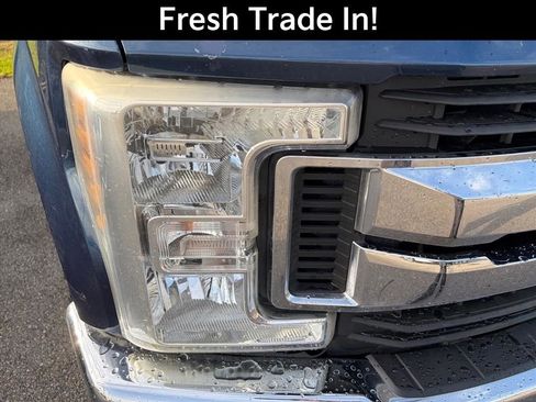 Used 2018 Ford F250 XLT w/ Snow Plow Prep Package image 5