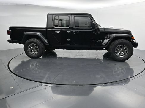 Used 2021 Jeep Gladiator Overland AWD/4WD image 9