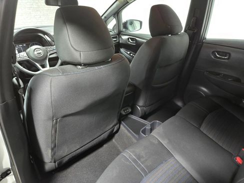 Used 2024 Nissan Leaf SV Plus image 32