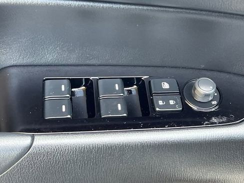 Certified 2025 MAZDA CX-5 AWD 2.5 S w/ Preferred Package image 12