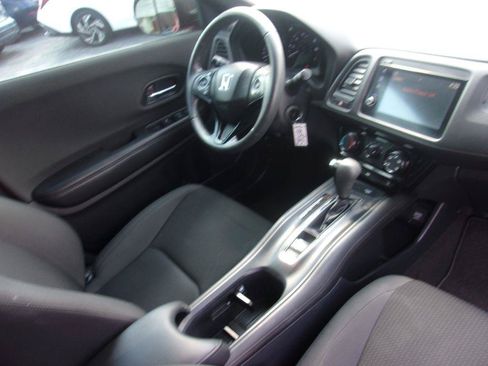 Used 2022 Honda HR-V Sport image 13