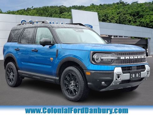 Certified 2025 Ford Bronco Sport Badlands AWD/4WD image 1