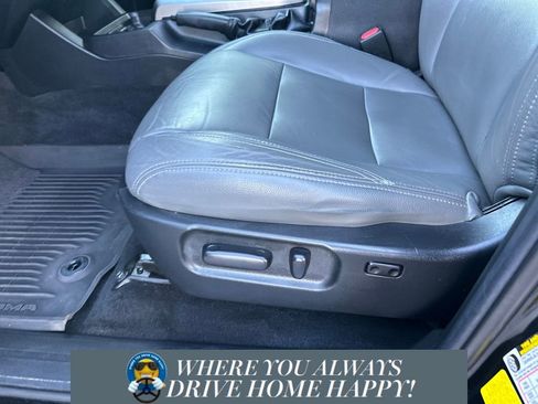 Used 2022 Toyota Tacoma SR5 image 8