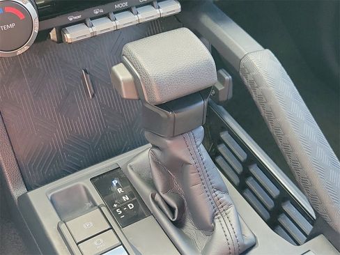 Used 2025 Toyota 4Runner SR5 image 26