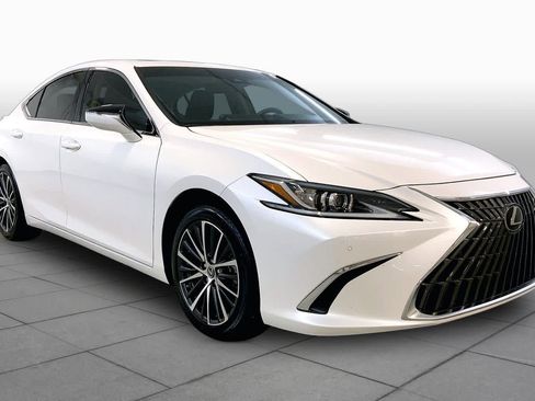 Used 2024 Lexus ES 350 w/ Premium Package FWD image 2