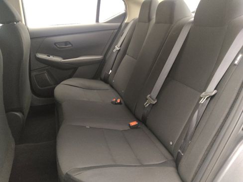 Used 2025 Nissan Sentra S image 18