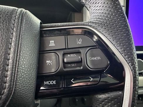 Used 2023 Toyota Sequoia Capstone AWD/4WD image 28