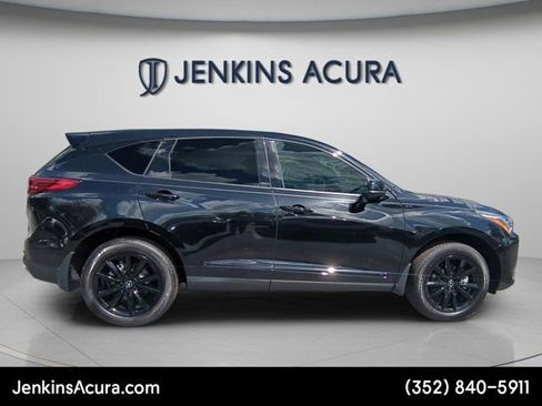 New 2026 Acura RDX SH-AWD image 2