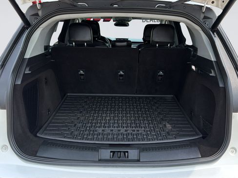 Used 2020 Lincoln Corsair FWD w/ Equipment Group 101A image 27