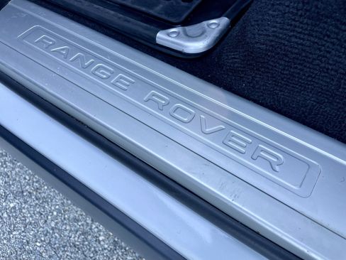 Used 2022 Land Rover Range Rover Sport HST AWD/4WD image 40