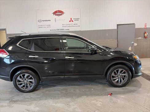 Used 2016 Nissan Rogue SL w/ SL Premium Package AWD/4WD image 2