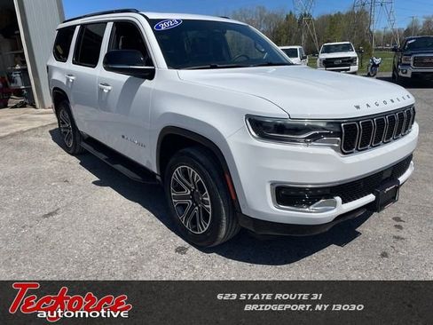 Used 2023 Jeep Wagoneer 4WD w/ Premium Group I image 1