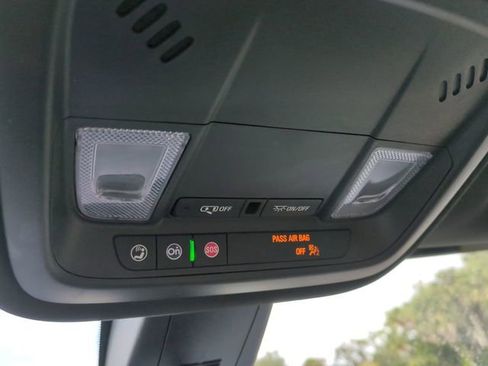 Used 2022 Chevrolet Traverse LS w/ Midnight/Sport Edition image 23