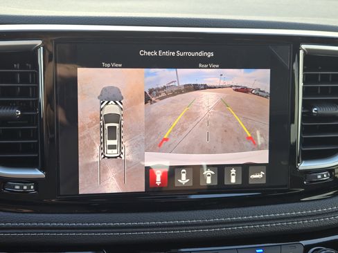 New 2026 Chrysler Pacifica Select w/ S Appearance Package image 14