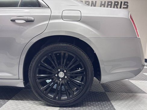 Used 2013 Chrysler 300 S RWD image 11