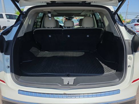 Used 2023 Nissan Murano SL w/ SL Moonroof Package FWD image 14