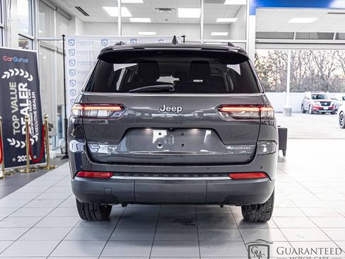 Used 2021 Jeep Grand Cherokee L Laredo w/ Luxury Tech Group I AWD/4WD image 13