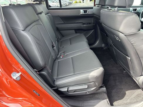 Used 2025 Hyundai Santa Fe XRT AWD/4WD image 17