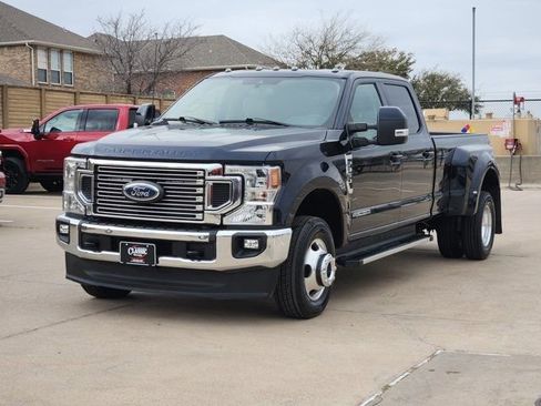 Used 2022 Ford F350 Lariat w/ Lariat Ultimate Package image 11
