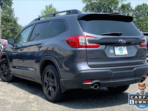Used 2025 Subaru Ascent Bronze Edition AWD/4WD image 13
