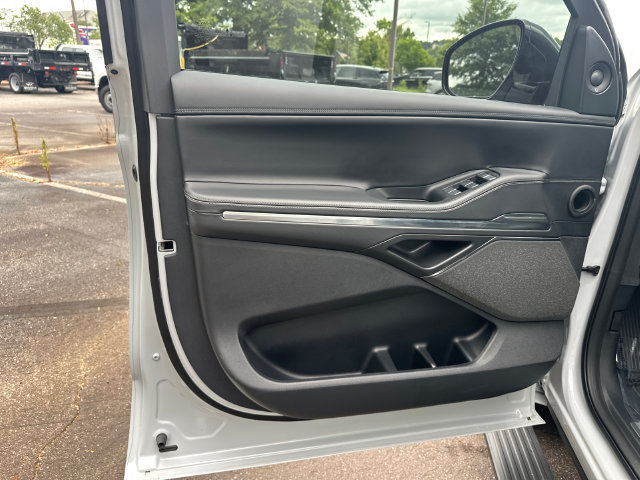 New 2026 Lincoln Navigator Reserve AWD/4WD image 11