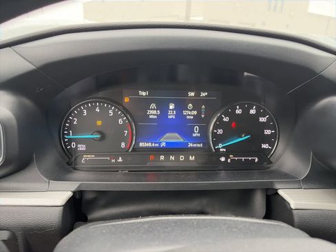 Used 2020 Ford Explorer XLT w/ Equipment Group 202A image 17