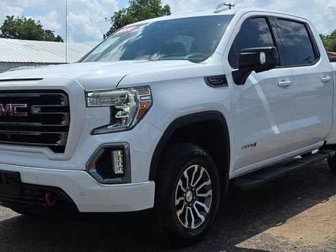 Used 2020 GMC Sierra 1500 AT4 w/ AT4 Premium Package AWD/4WD image 8