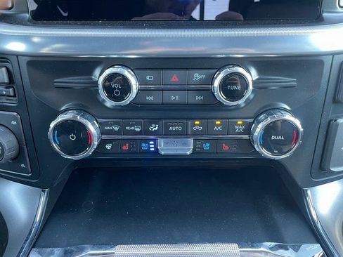 New 2025 Ford F150 Lariat w/ Equipment Group 502A High image 30