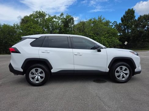 Used 2023 Toyota RAV4 LE FWD image 2